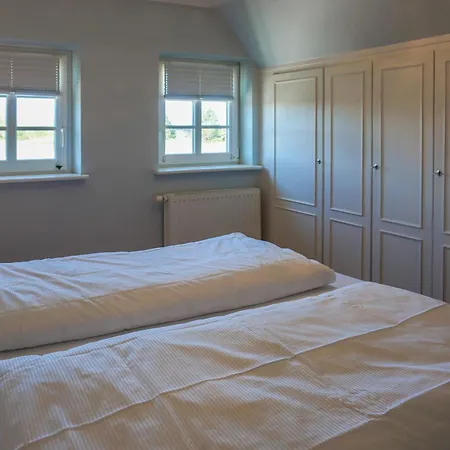 Diedrichsen 4 Apartman *